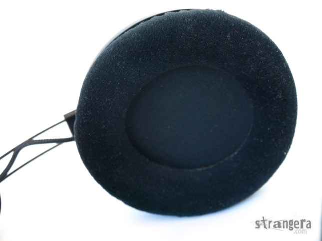 Razer-Megalodon-ear Razer-Megalodon-ear