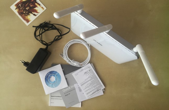 TP-Link-Archer-C8-(00)