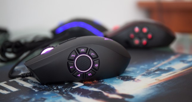 razer-naga-hex-v2-1